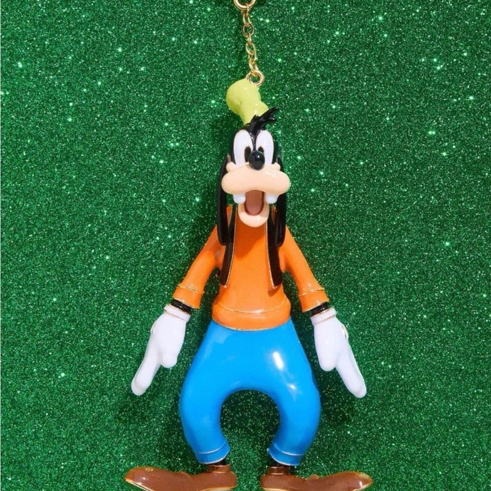 Baublebar X Disney Goofy bag charm